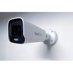 SYNOLOGY držák/krytka kabelů pro kamery Synology BC800 na stěnu a strop, bílý